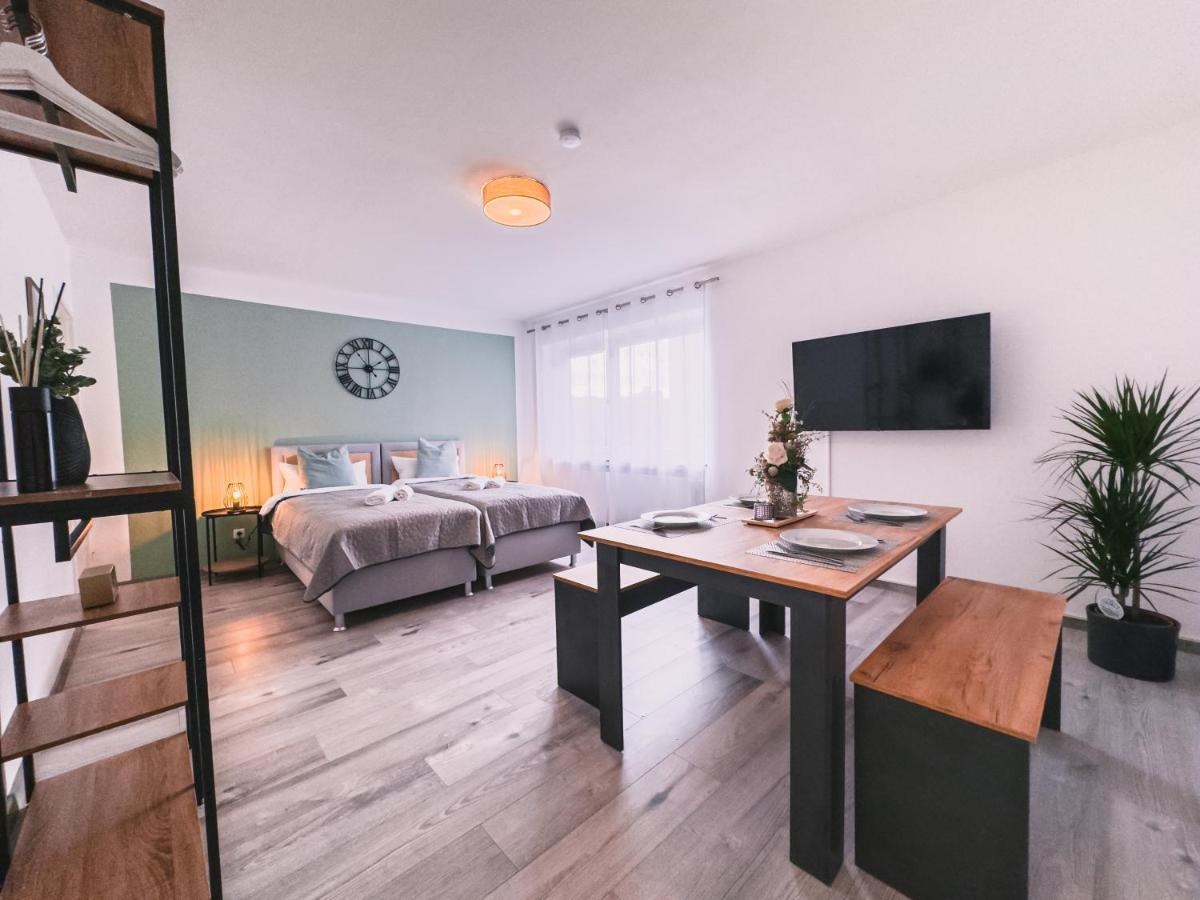 Immostay #6 - Ferienhaus 4 Zimmer Fuer 8 Personen, Wifi & Zentrum BRE المظهر الخارجي الصورة