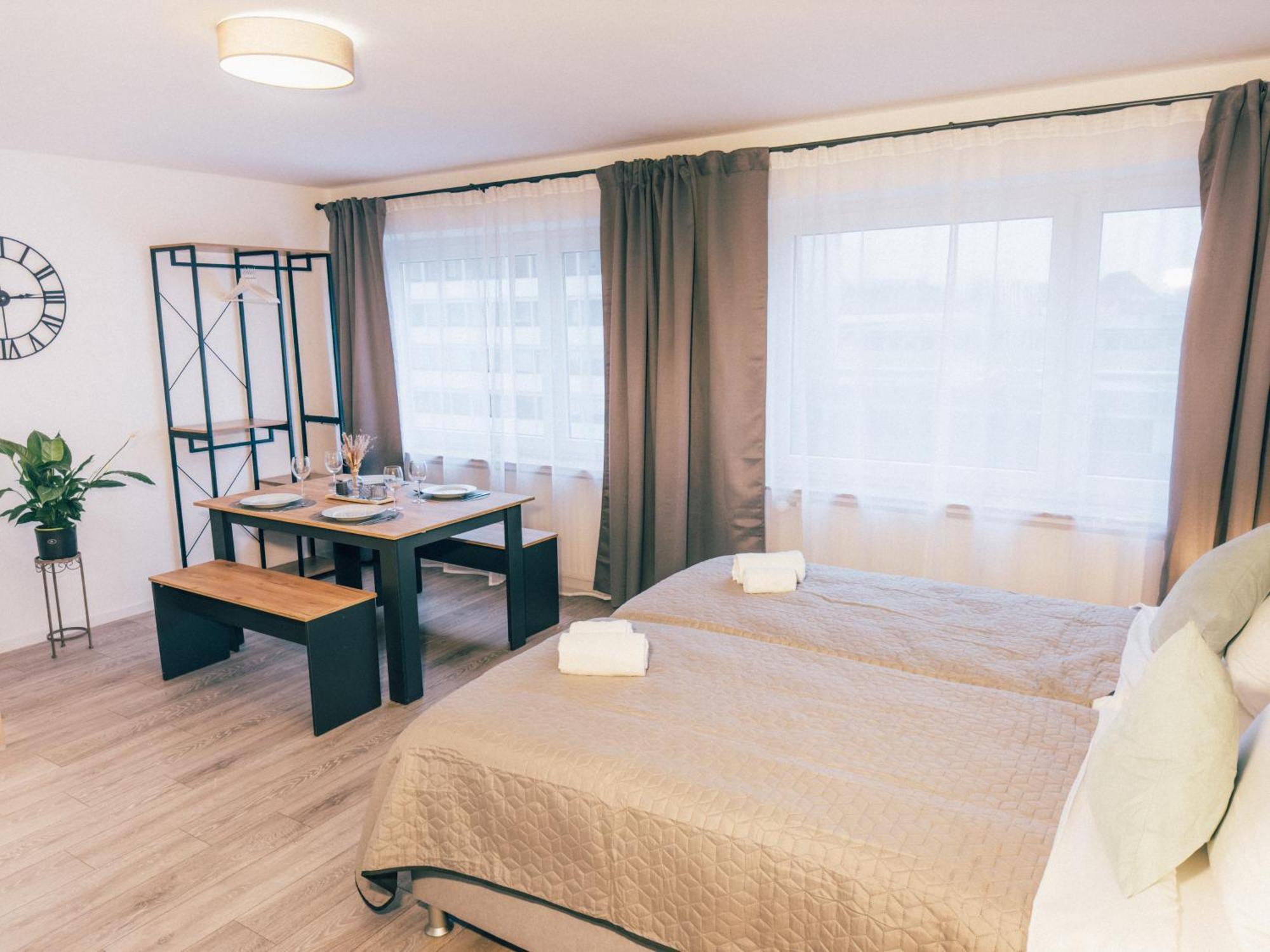 Immostay #6 - Ferienhaus 4 Zimmer Fuer 8 Personen, Wifi & Zentrum BRE المظهر الخارجي الصورة